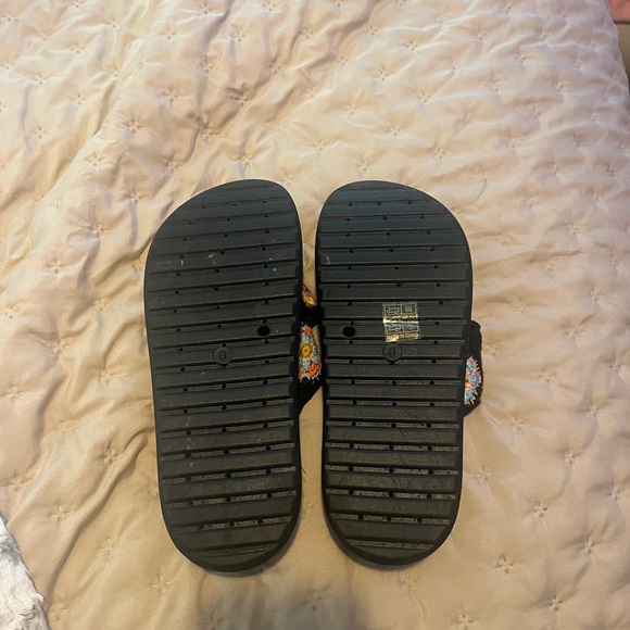 Granny square platform slides - Picture 3 of 3